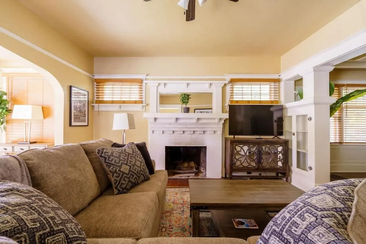Stay Portland - Portland Multiunit, 99 Walk Score, Remote Workers